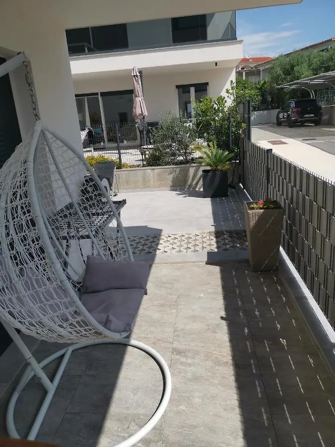 Apartment Apartman Linnea Trogir