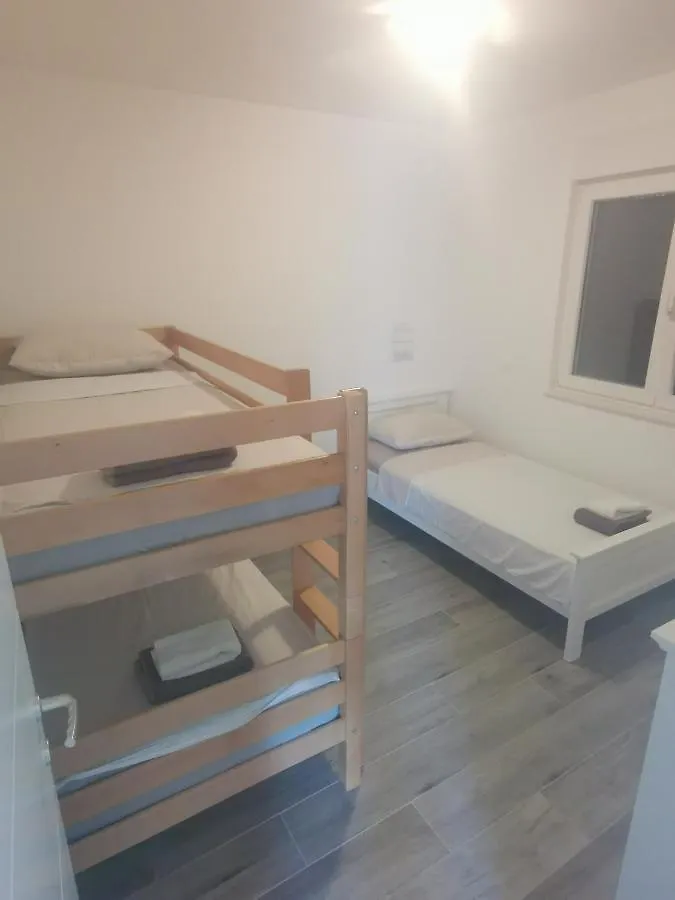 Apartman Linnea Trogir Croatia