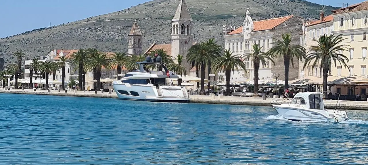 Apartman Linnea Trogir