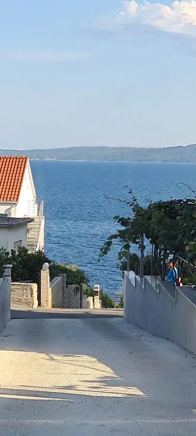 Apartment Apartman Linnea Trogir