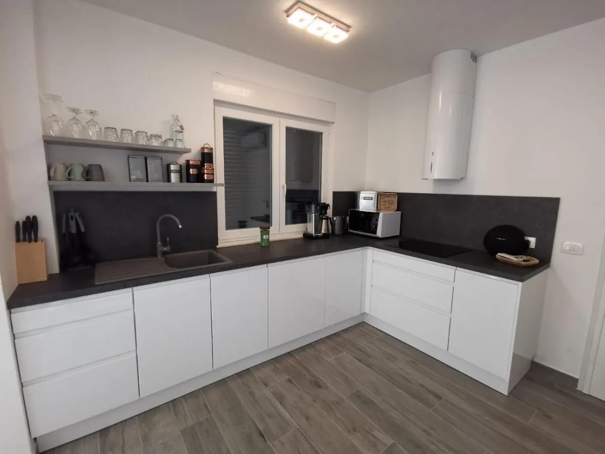Apartman Linnea Trogir