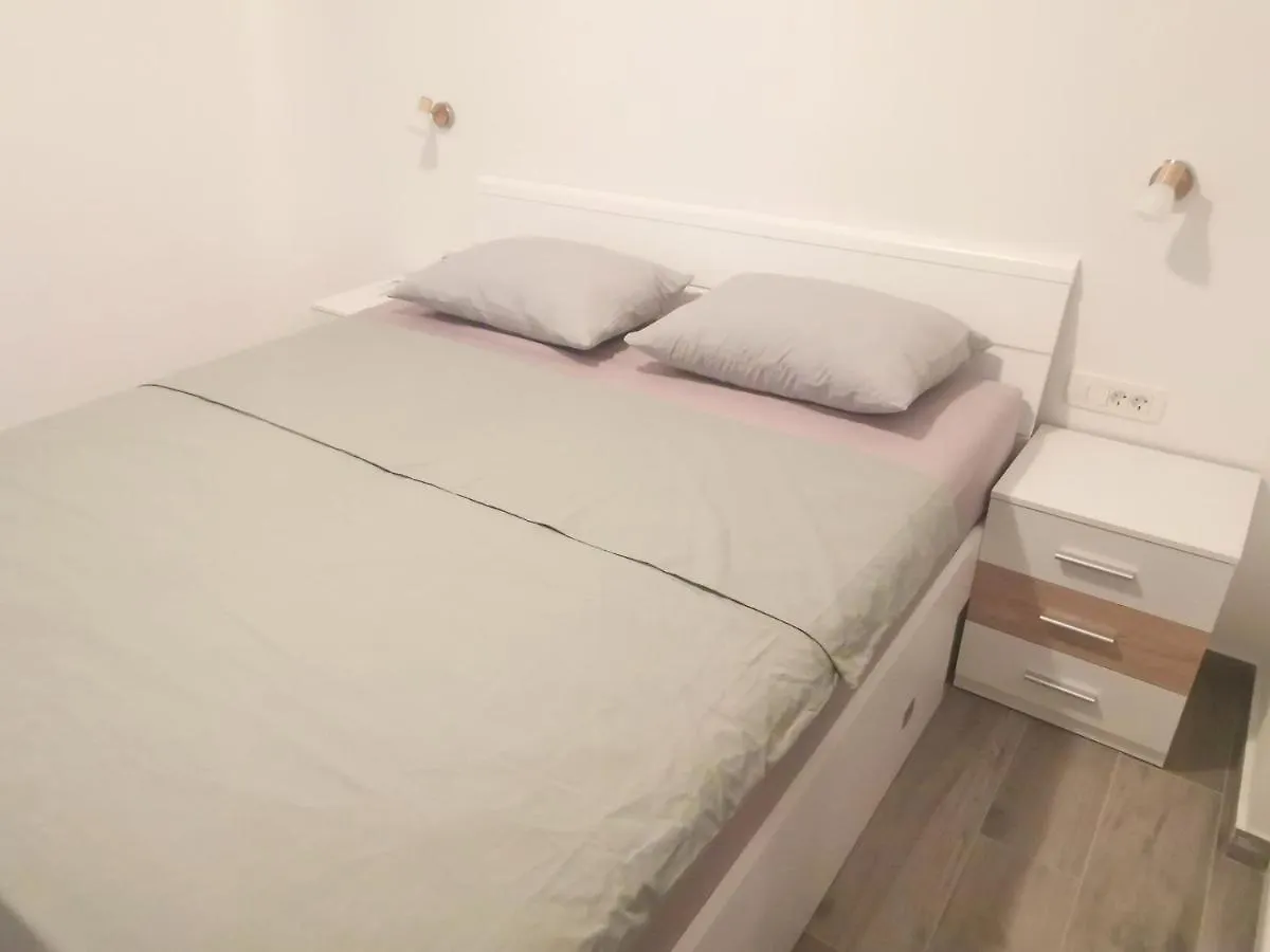 Apartment Apartman Linnea Trogir