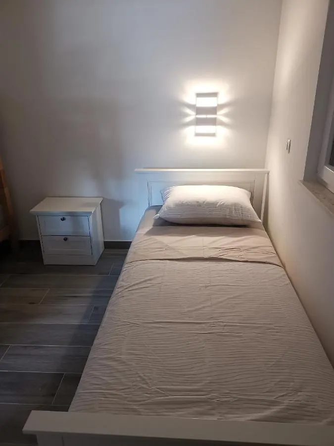 Apartment Apartman Linnea Trogir