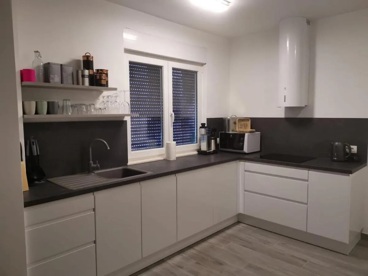 Apartman Linnea Trogir 0*,  Croatia