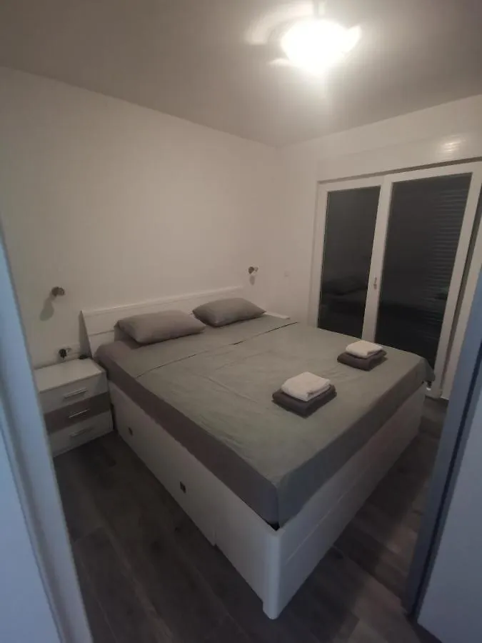 Apartment Apartman Linnea Trogir